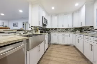 Photo #6: 260007871 Listing