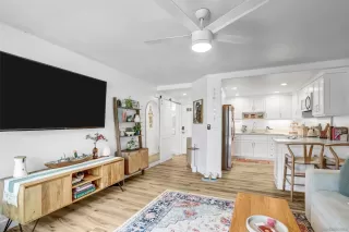 Photo #6: 260007890 Listing