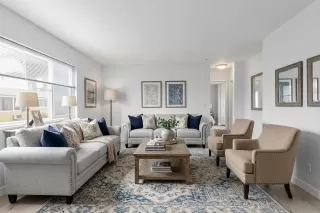 Browse active condo listings in HERITAGE PARK