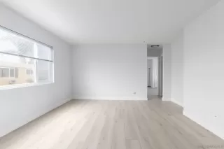 Photo #6: 260007891 Listing