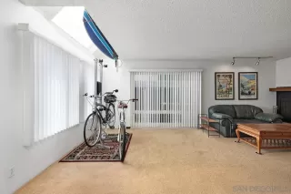Photo #5: 260007907 Listing 