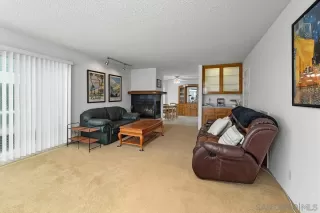 Photo #6: 260007907 Listing 
