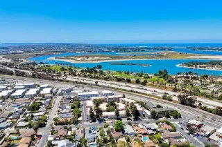 Photo #1: 260007947 Listing 