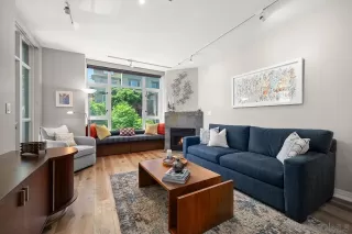 Photo #3: 260007957 Listing 