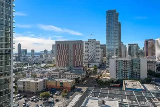 Photo #4: 260007961 Listing