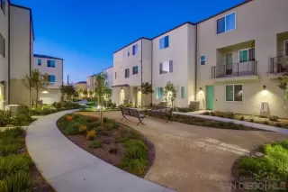 Photo #1: 260008001 Listing 