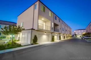 Photo #4: 260008001 Listing 