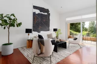 Photo #2: 260008002 Listing 