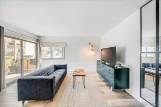 Photo #1: 260008011 Listing