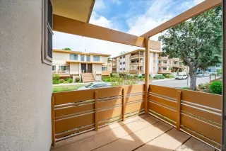 Photo #3: 260008011 Listing