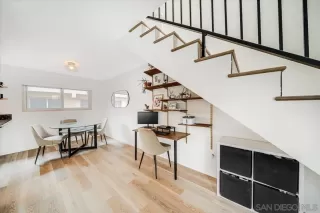 Photo #5: 260008011 Listing