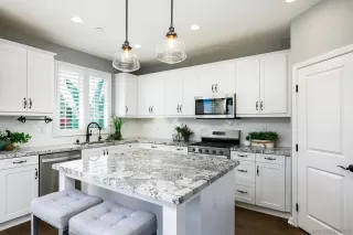 Photo #4: 260008027 Listing 