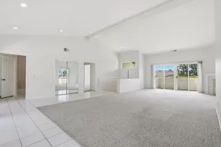 Photo #4: 260008044 Listing 