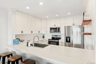 Photo #5: 260008045 Listing 