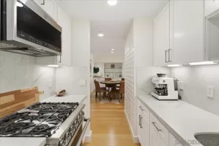 Photo #3: 260008066 Listing 