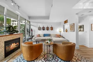 Photo #4: 260008106 Listing