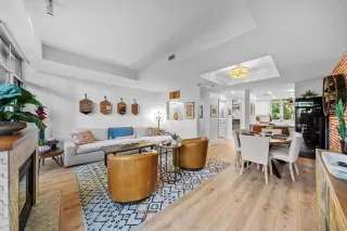 Photo #5: 260008106 Listing