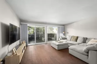 Photo #6: 260008107 Listing 