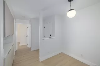 Photo #3: 260008124 Listing 