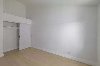 Photo #5: 260008124 Listing 