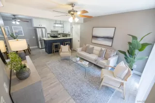 Photo #3: 260008146 Listing 