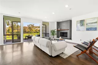 Photo #3: 260008148 Listing 