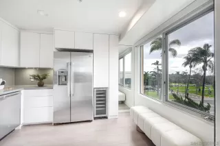 Photo #1: 260008149 Listing 