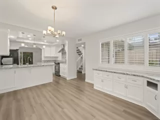 Photo #2: 260008156 Listing 