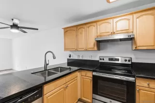 Browse active condo listings in WYNDHAM PLACE