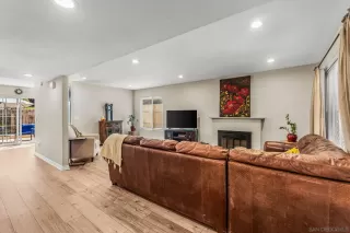 Photo #2: 260008194 Listing 