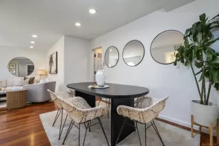 Photo #4: 260008195 Listing 