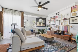 Photo #1: 260008234 Listing 