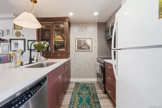 Photo #5: 260008234 Listing 