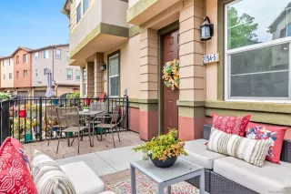 Photo #3: 260008238 Listing 