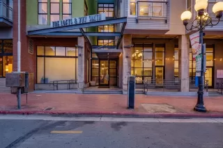 Photo #1: 260008239 Listing