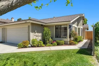 Photo #2: 260008240 Listing