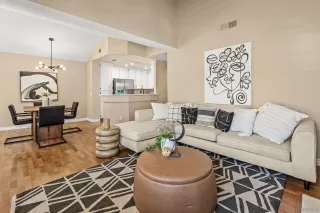 Photo #3: 260008242 Listing 