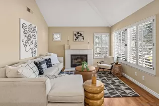 Photo #4: 260008242 Listing 