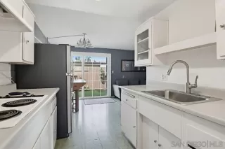 Photo #5: 260008244 Listing 