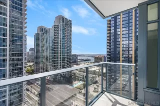 Photo #1: 260008253 Listing