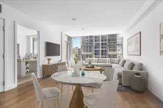 Photo #3: 260008253 Listing