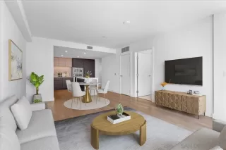 Photo #4: 260008253 Listing