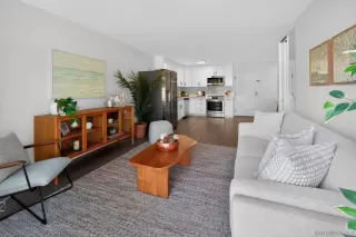 Photo #2: 260008257 Listing 