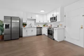 Photo #4: 260008257 Listing 