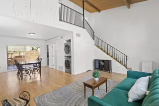 Photo #3: 260008275 Listing 