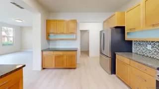 Photo #3: 260008278 Listing 