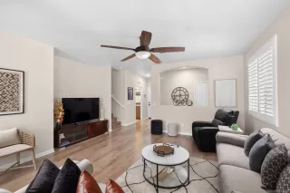 Photo #5: 260008279 Listing