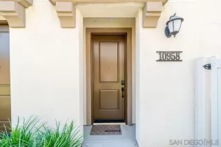 Photo #2: 260008297 Listing 