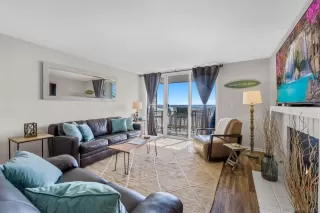 Photo #4: 260008320 Listing