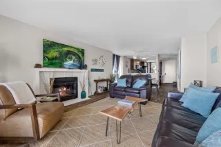 Photo #5: 260008320 Listing